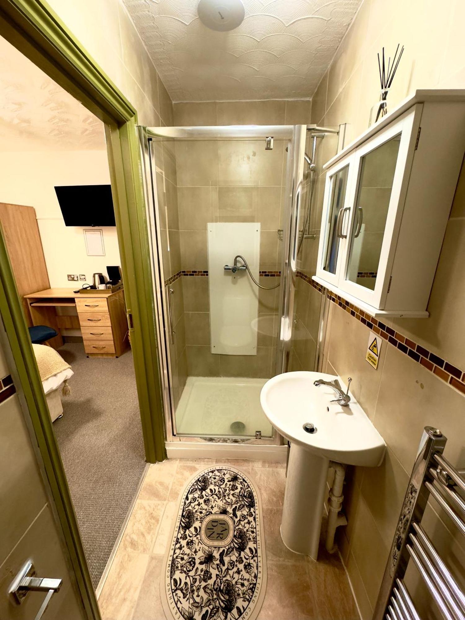 Coastal Park Accommodation ลาแนคลี ภายนอก รูปภาพ