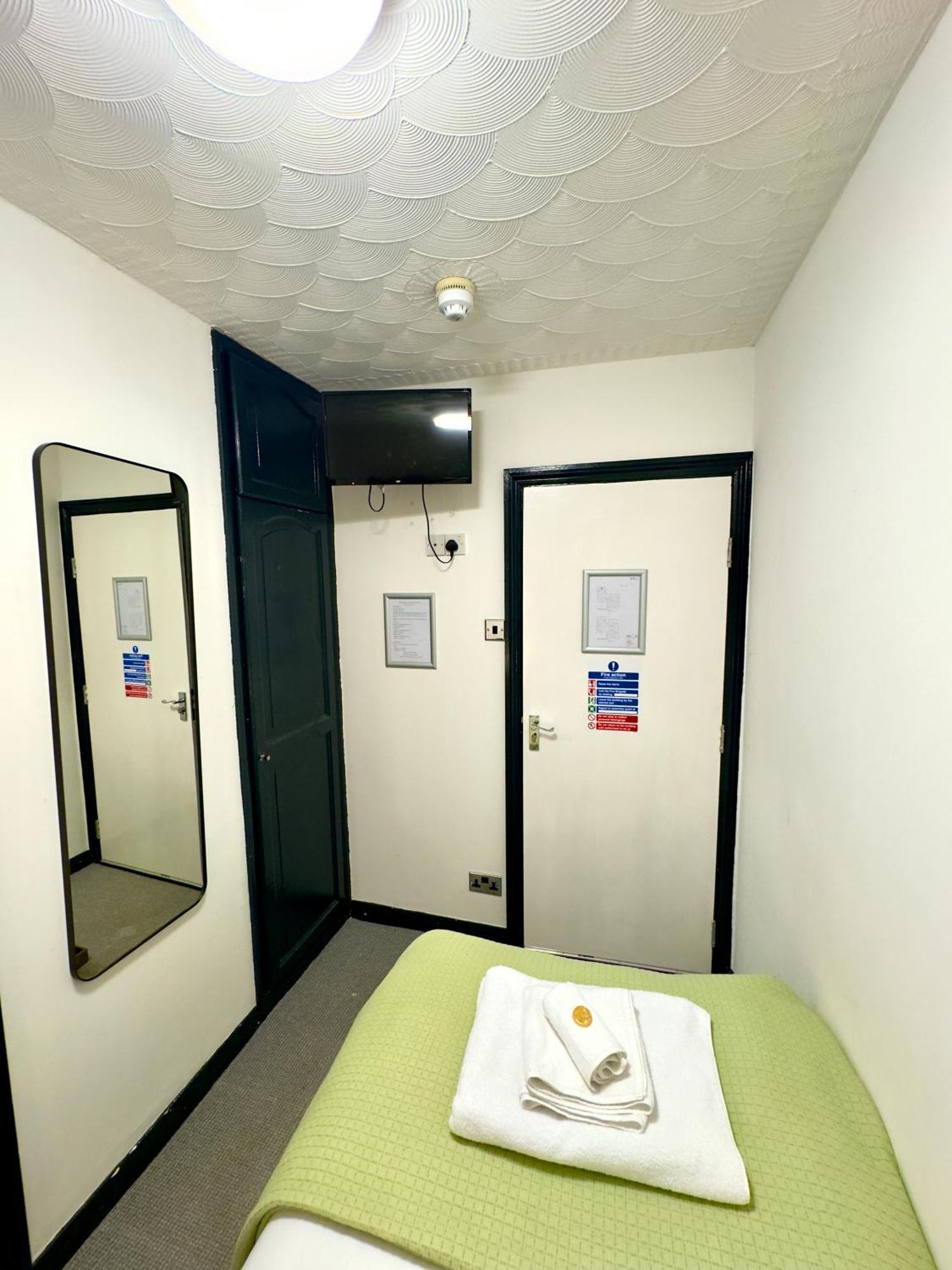 Coastal Park Accommodation ลาแนคลี ภายนอก รูปภาพ
